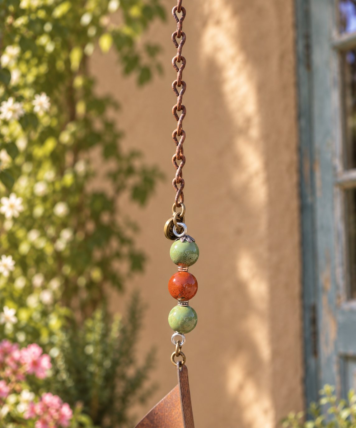 Twisted Peace Garden Hanger – Orange & Green