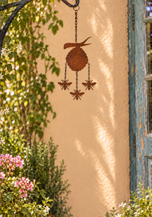 Beehive Breeze Dancer